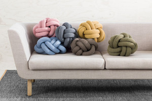 Knot Pillows 中国结抱枕