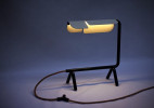 可调整光影的创意台灯（Lupo Lamp）