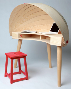 可伸缩木甲壳的概念书桌Duplex Workspace