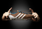 阿迪达斯针织足球鞋Samba Primeknit创意设计