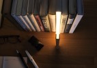 爱读书,送你温馨读书灯
