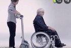 轮椅装上这个神器就能爬楼梯:爬楼神器