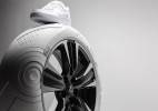 Lexus与Nike联名轮胎