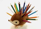 有趣的刺猬造型笔筒创意商品设计