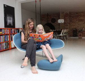 HanneKortegaard设计的蚌形多功能椅子
