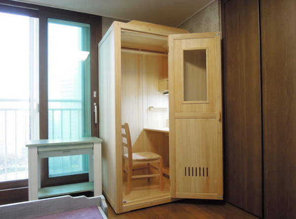 衣柜式书房：用极小的空间让你与世隔绝