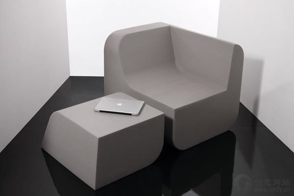 组合式桌椅的创意家具设计