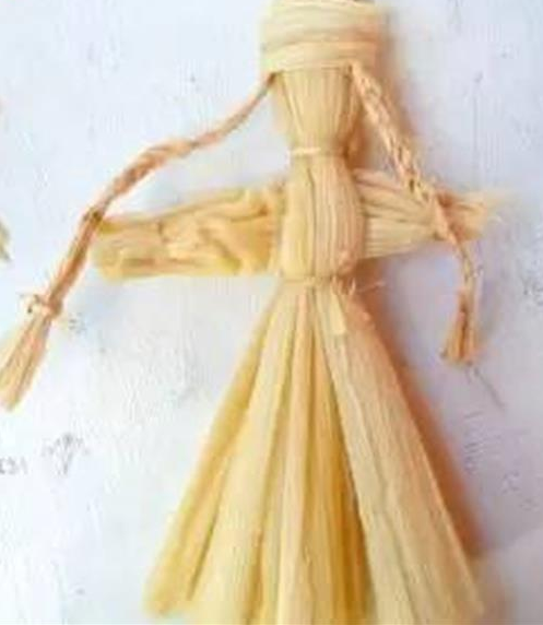 玉米皮手工制作图片教程 玉米皮娃娃的做法