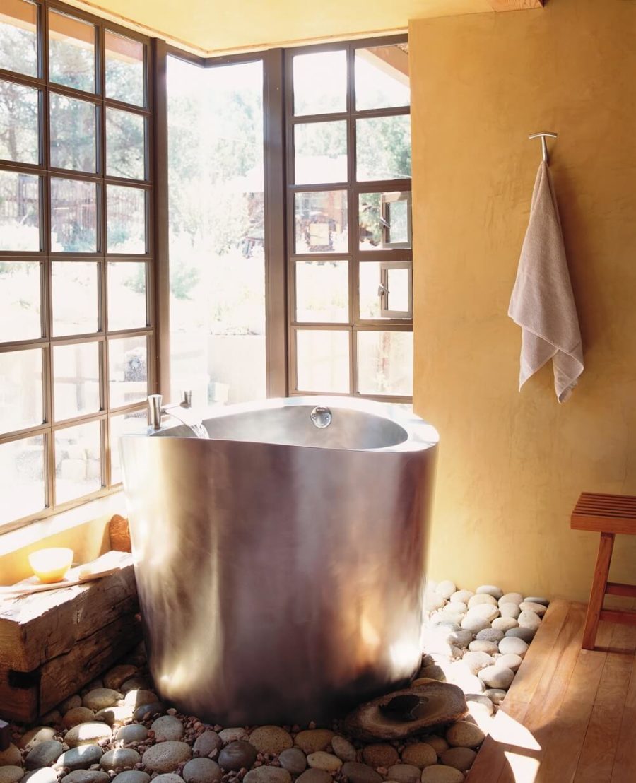 19个日本泡澡浴缸的创意设计案例
