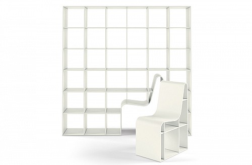 把书架和椅子融为一体的家具Bookchair