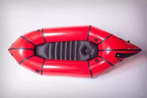 Evan Glassman设计的可以在水中行走的多功能帐篷