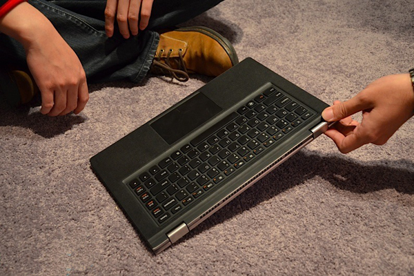 IdeaPad Yoga 两用笔记本