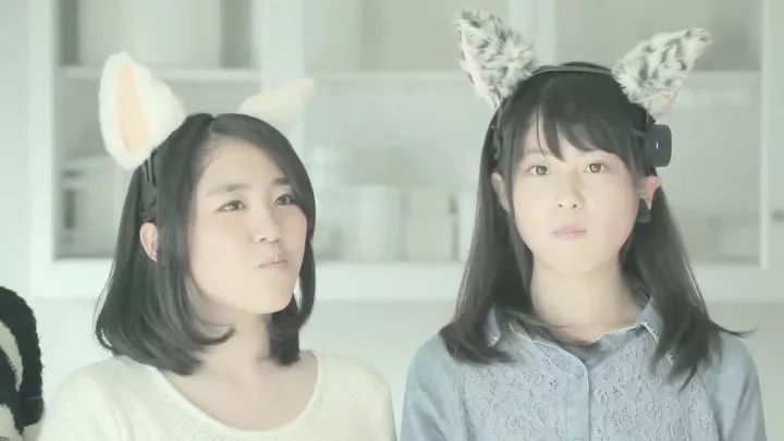 Necomimi 这个猫耳朵可以读懂女人的心