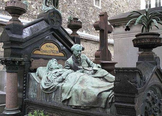 世界上那些极具创意的墓碑，通过它你能猜出墓主生前喜好吗？
