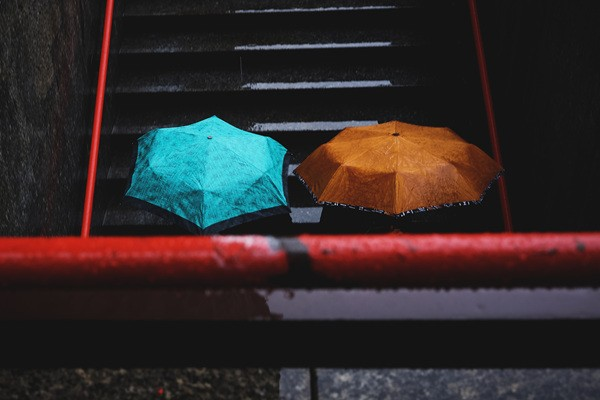 雨天拍照技巧，如何拍出雨天的那些小情绪？