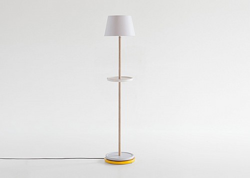 Yu Ito设计的迷你多层置物架台灯
