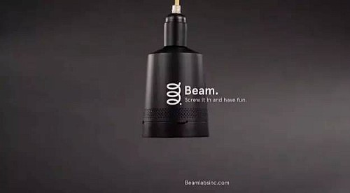 可以投影手机平板内容的LED灯Beam