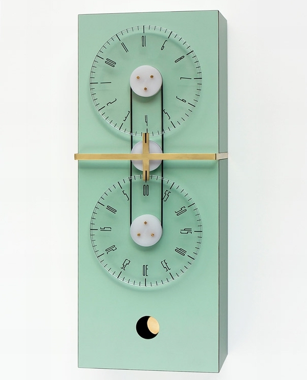 意大利设计师Alessandro Zambelli设计的时钟