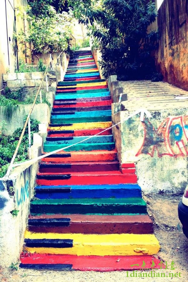 23个世界最美楼梯上的街头艺术