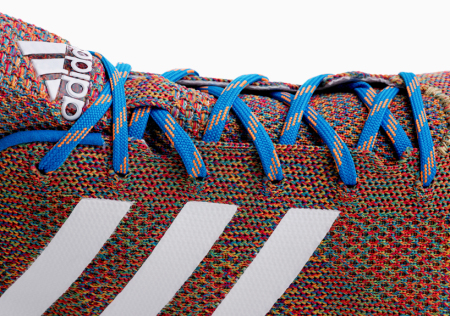 阿迪达斯针织足球鞋Samba Primeknit创意设计