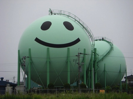 日本天然气公司的卡通储气塔