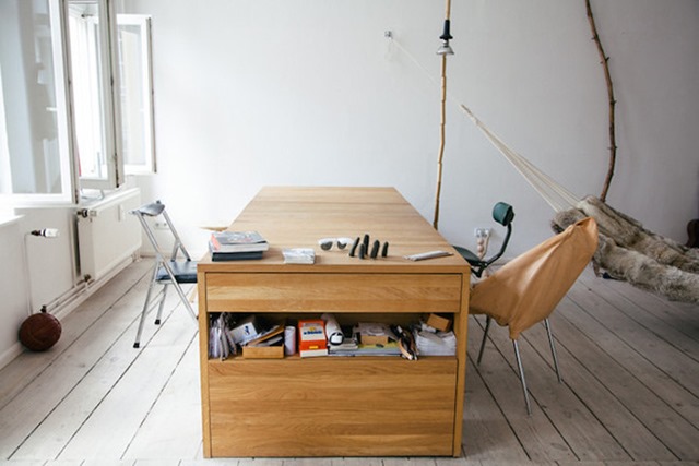 适用于小空间的多功能创意办公桌