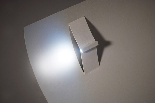 极简创意纸质LED手电筒设计