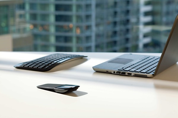 微软弧形鼠标（Microsoft Arc Touch Mouse）