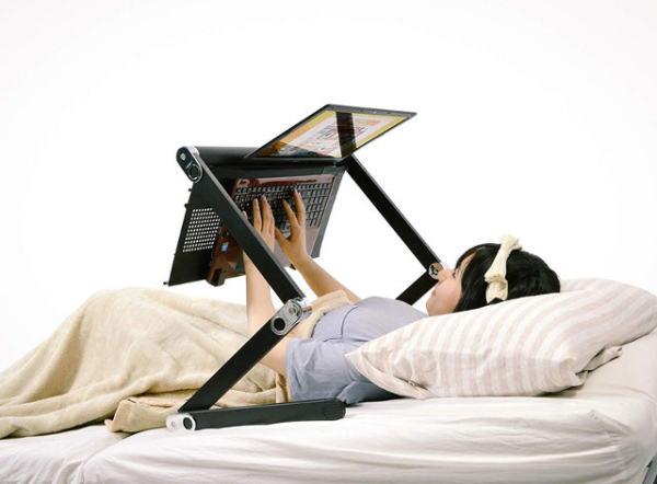 懒人电脑支架，躺在床上都可以用！