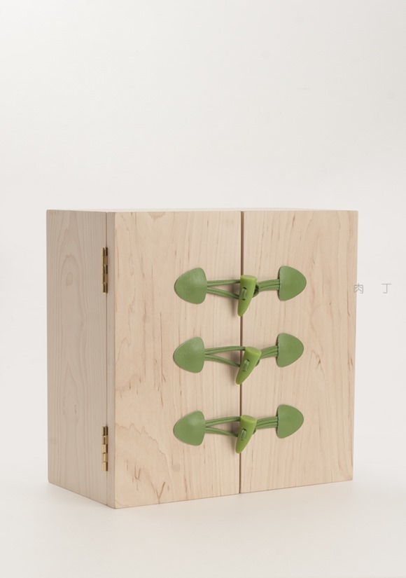 创意衣扣式家具作品 牛角扣柜子的创意设计