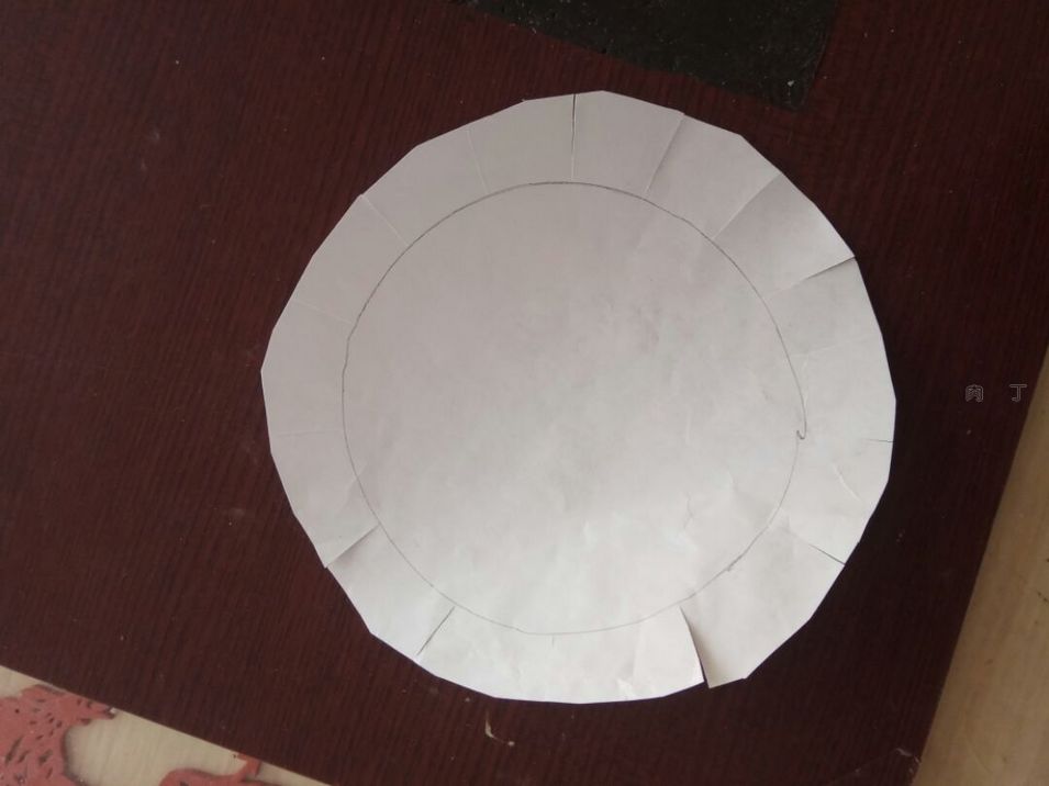 学折纸大全又简单又漂亮 剪纸灯罩的折法步骤