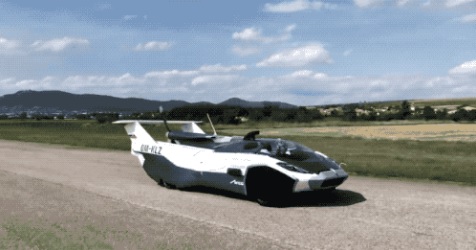 飞行汽车AirCar 能跑又能飞