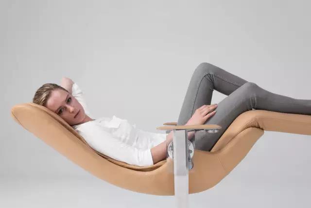 号称世界上最舒服的椅子价值34万，让你感受零重力状态