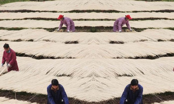 5个步骤完成的挂钟，传统竹丝工艺颠覆了你对时钟的认知